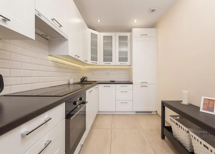 Comfortable Krakowska With Free Parking By Renters * Wrocław