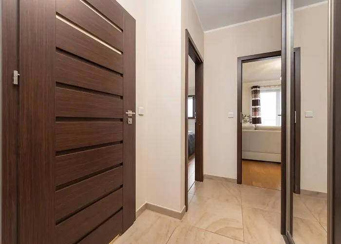 Comfortable Krakowska With Free Parking By Renters Apartament Wrocław
