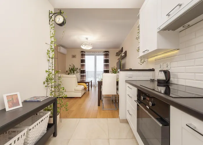 Comfortable Krakowska With Free Parking By Renters Wrocław